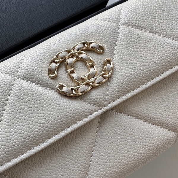 コピーシャネル激安財布内部構造